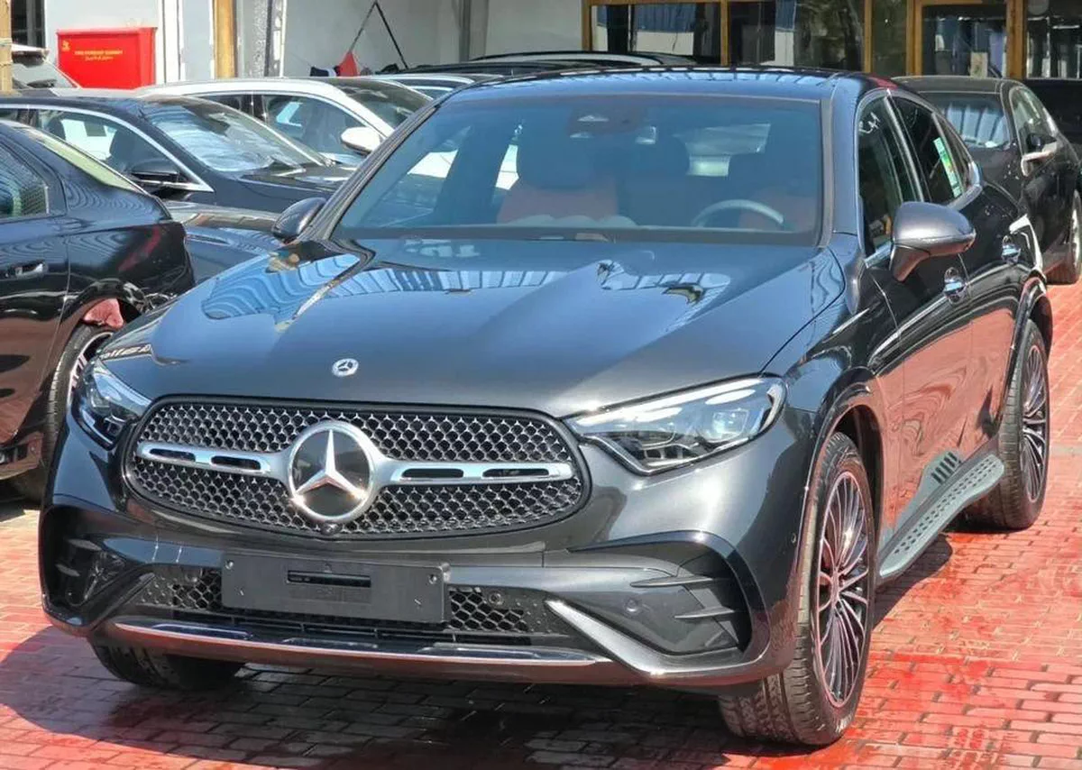 Mercedes Benz GLC200 4MATIC HIGH Coupe Premium Plus 2026 5 Years Warranty GCC