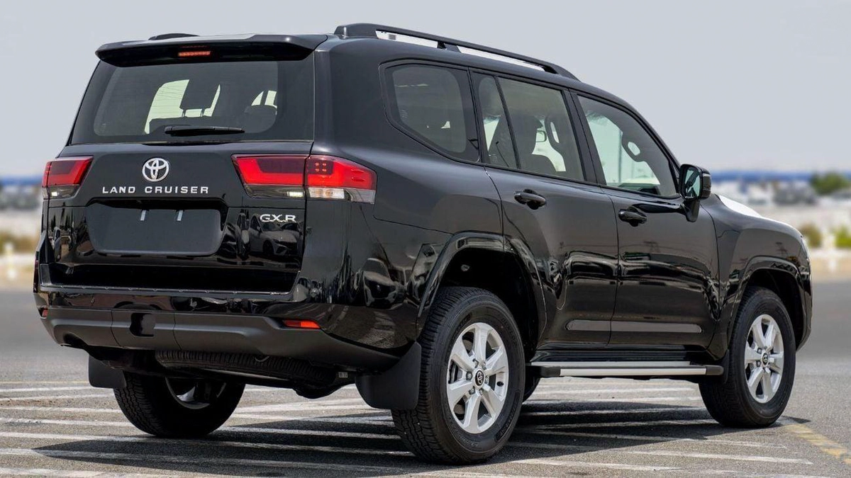 Toyota Land Cruiser GXR LC GXR 3.3D\(LHD) TOYOTA LAND CRUISER LC300 GXR 3.3D AT MY2025 – BLACK-5-0