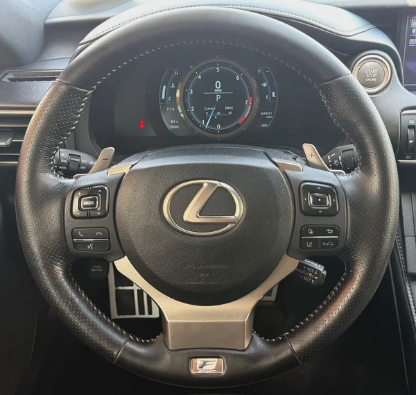 LEXUS - RC 300 - F SPORT - V6 - 3,5L - AMERICAN SPECS VERY GOOD CONDITION