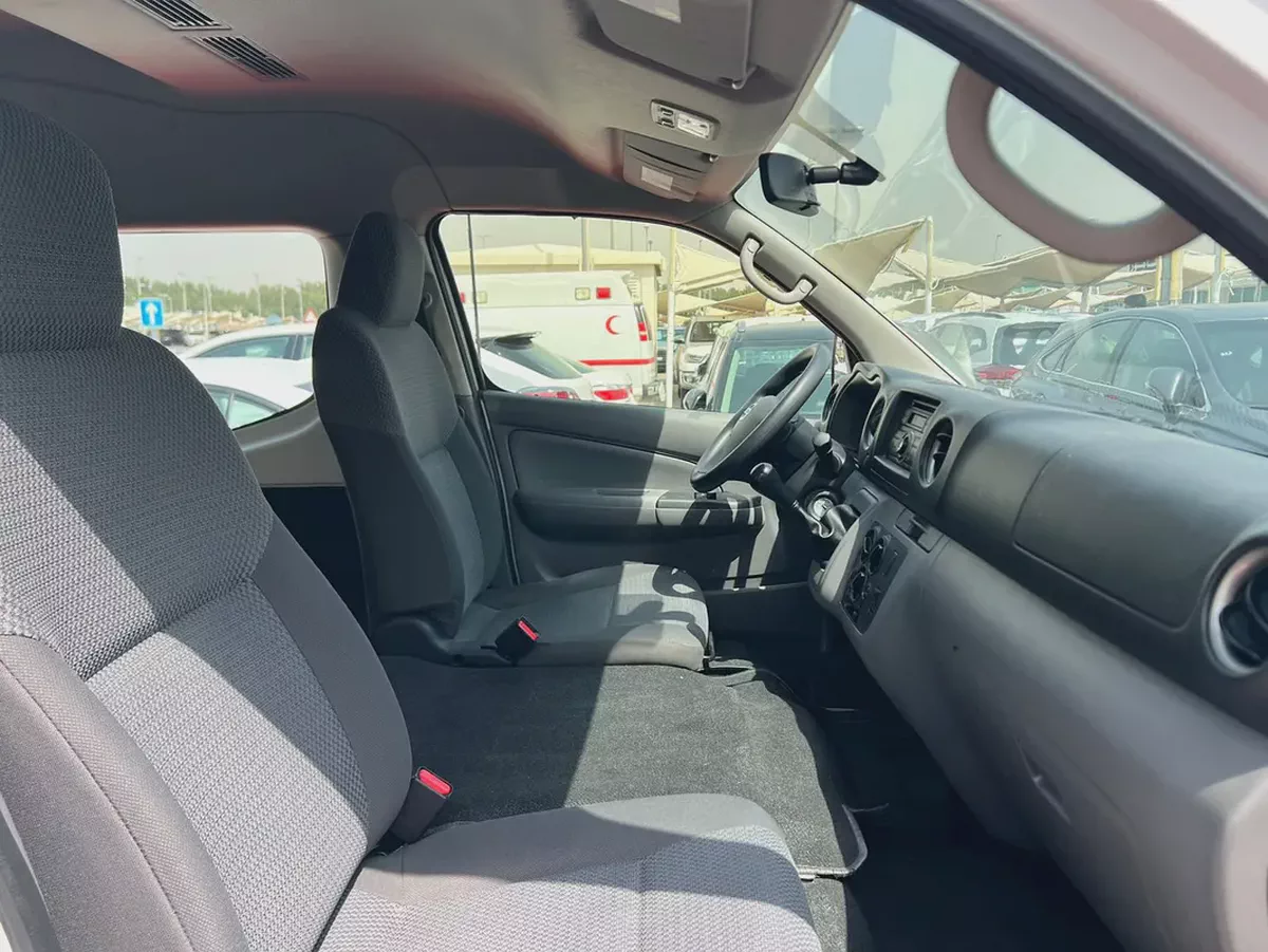 2020 Nissan Urvan, NV350 | 13 Seaters Manual | GCC | Ref#1011-10-10