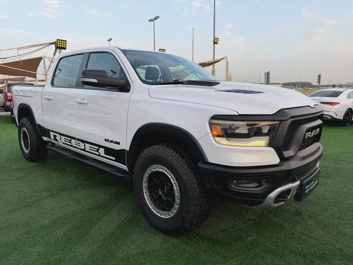 (2019) DODGE RAM //REBEL// GCC FULL OPTION -ORIGINAL PAINT--3-3