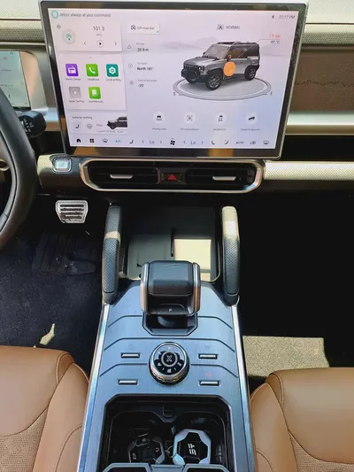 1633 AED MONTHLY- GCC l WARRANTY l 2.0L TURBO-12