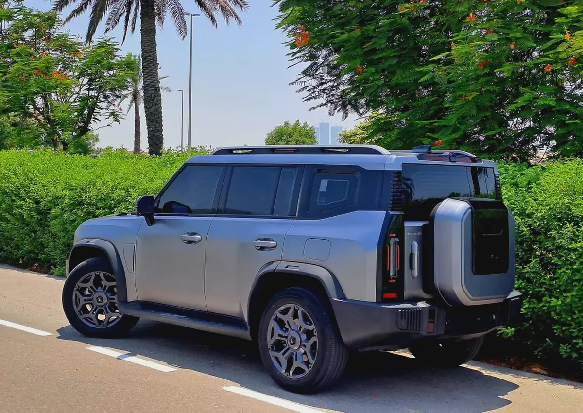 1633 AED MONTHLY- GCC l WARRANTY l 2.0L TURBO-4-4
