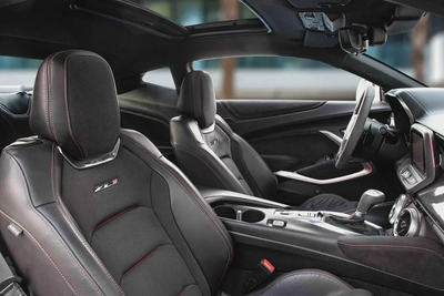 5,773 P.M |  Camaro ZL1 V8 | 0% Downpayment | Finish Line edition!-10