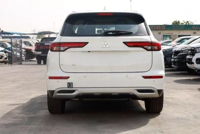 Mitsubishi Outlander GLX HIGHLINE OUTLANDER 2.5L 4WD WHITE-4