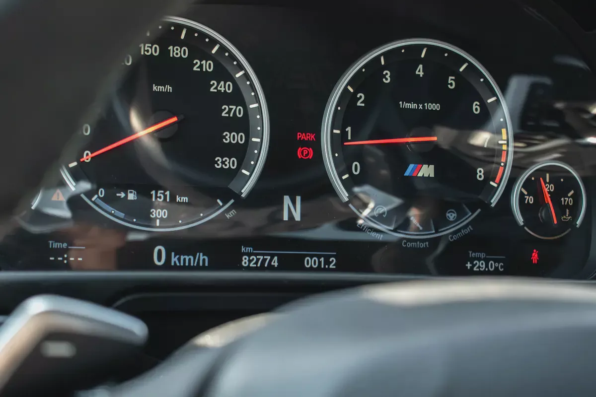 2012 - BMW M5 - IMMACULATE CONDITION - ONLY 82,000 KM DONE-8-8
