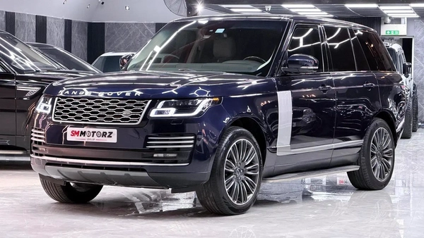 RANGE ROVER VOGUE SUPERCHARGED 2015 FACELIFT INSIDE AND OUTSIDE