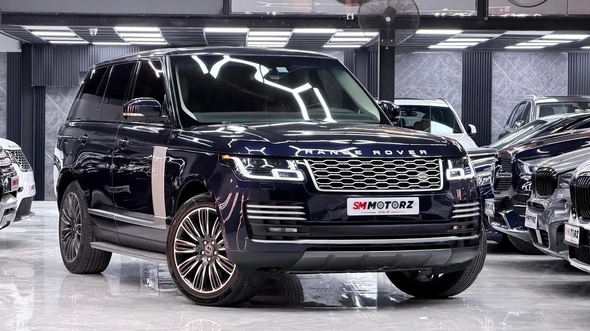 RANGE ROVER VOGUE SUPERCHARGED 2015 FACELIFT INSIDE AND OUTSIDE-13-13