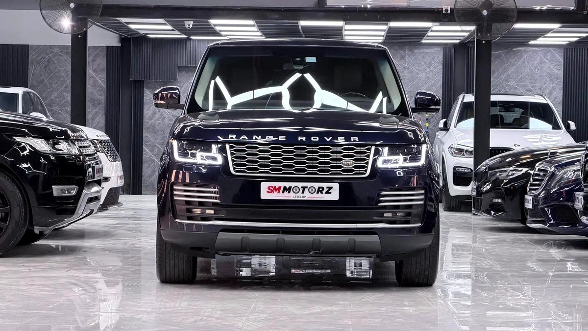 RANGE ROVER VOGUE SUPERCHARGED 2015 FACELIFT INSIDE AND OUTSIDE-3-3