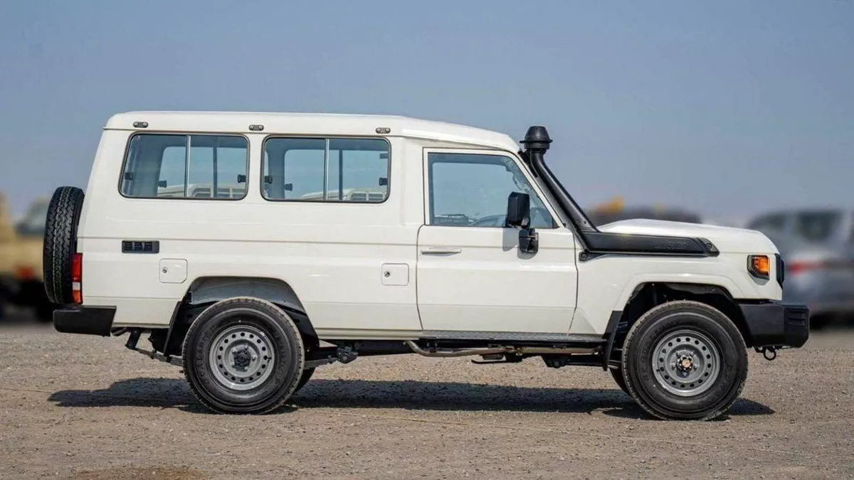 Toyota Land Cruiser 70 LC 78 HARDTOP 4.0L MT TOYOTA LAND CRUISER HARD TOP 3 DOORS 4.2L DIESEL 2024-1-0