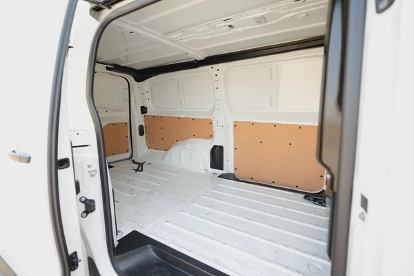 Peugeot Expert | Delivery Van | Diesel | GCC Specs | Ref#P02975