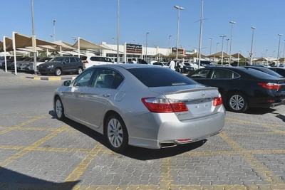 Used Honda Accord 2.4L LX + Sunroof + Aluminum Wheels 2015-3