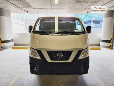 Nissan Urvan NV350 3 Seater 2022 GCC Specs - Manual - Excellent Condition-1