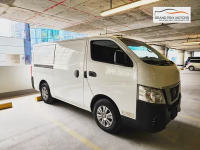 Nissan Urvan NV350 3 Seater 2022 GCC Specs - Manual - Excellent Condition-2