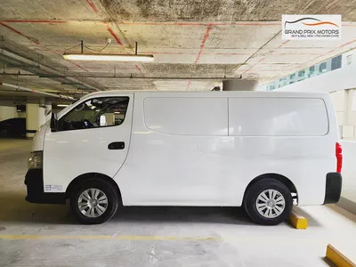 Nissan Urvan NV350 3 Seater 2022 GCC Specs - Manual - Excellent Condition-4