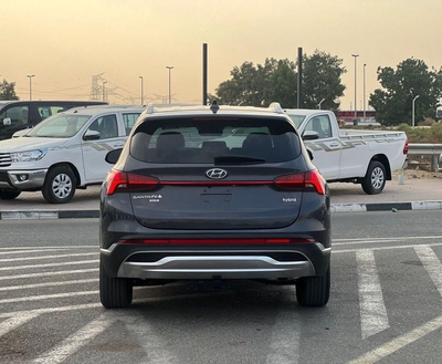 Hyundai Santa Fe 2021 Hyundai Santafe FE Hybrid 1.6L V4 - AWD 4x4 -Push Strad - Auto Trunk - Leather Seat - Rear Came-4