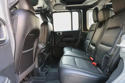 JEEP WRANGLER SAHARA UNLIMITED PLUS - GCC SPECS - UNDER WARRANTY / SERVICE CONTRACT - ACCIDENT FREE-15