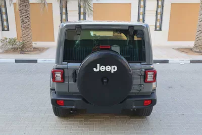 JEEP WRANGLER SAHARA UNLIMITED PLUS - GCC SPECS - UNDER WARRANTY / SERVICE CONTRACT - ACCIDENT FREE-5