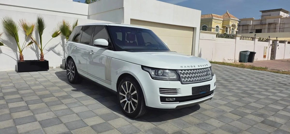 2016-Range Rover Vogue SE Supercharged-Full option-Excellent Condition-Full Service History