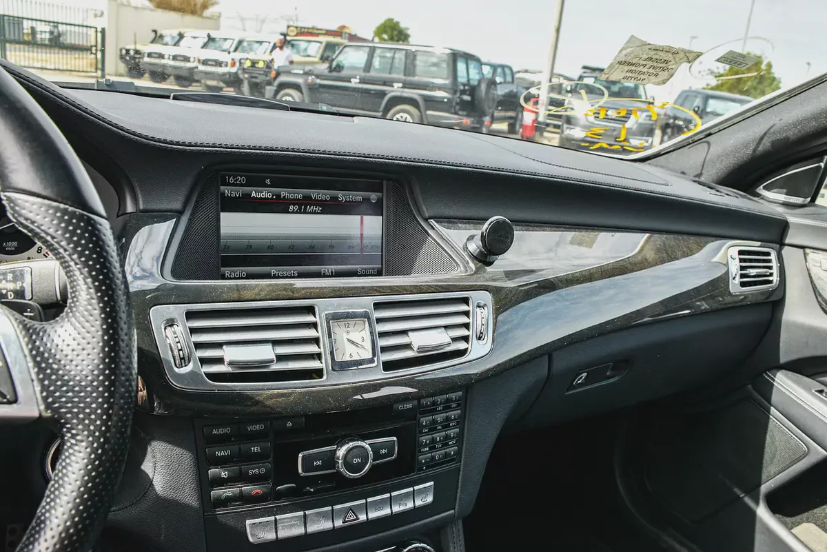 2013 - BENZ CLS550 STW - SUPER CLEAN - LIKE NEW - ONLY 138,000 KM-11-11