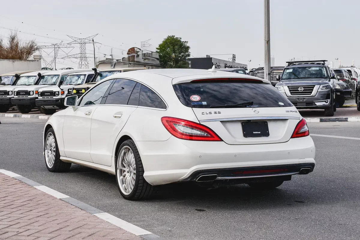 2013 - BENZ CLS550 STW - SUPER CLEAN - LIKE NEW - ONLY 138,000 KM-6-6