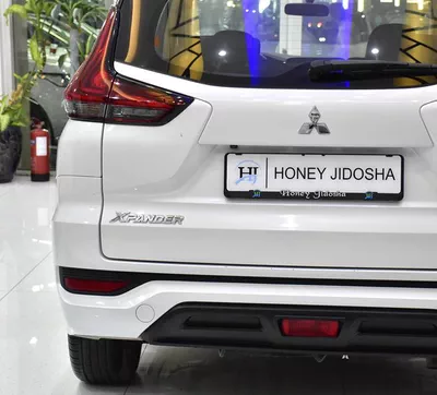 Mitsubishi Xpander ( 2022 Model ) in Whi...-2