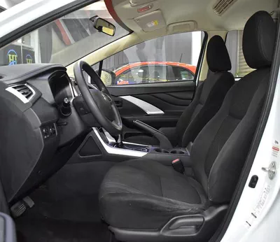 Mitsubishi Xpander ( 2022 Model ) in Whi...-4