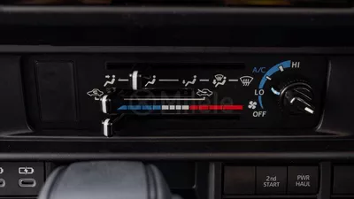 Toyota Land Cruiser 70 LAND CRUISER LC76-21