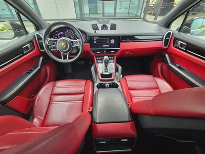 Porsche Cayenne 2023 American Specs Excellent Condition-9