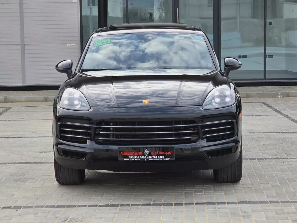 Porsche Cayenne 2023 American Specs Excellent Condition-2-2