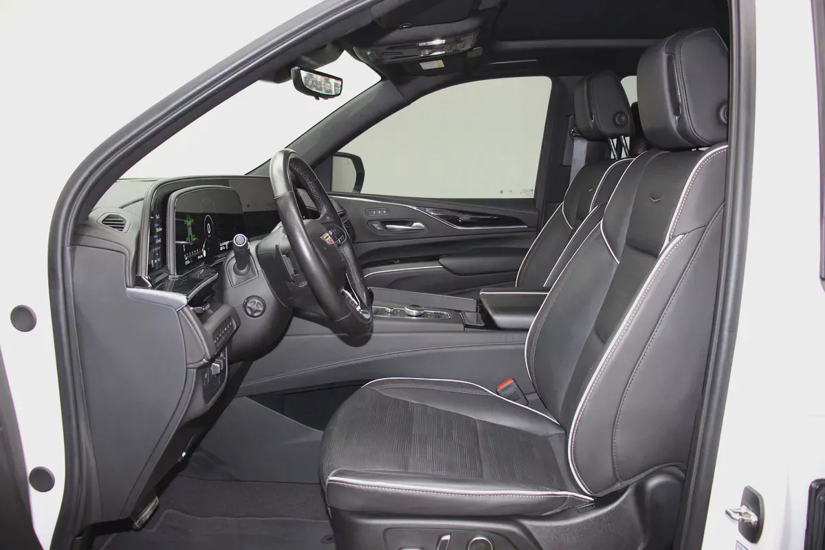 Escalade 6.2L Sport Platinum Bucket Seats-7-7