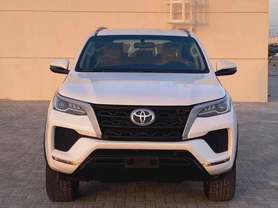 Toyota Fortuner 2021 EXR GCC Specs - Excellent Condition-3