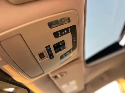 Toyota Sienna  2024 Toyota Sienna XLE Hybrid Full Option 2.5L V4 - 7 Seater Doors Full Auto With Radar - Rear Camer-22