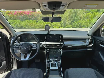 Kia Seltos 2023 Luxury Edition GCC Specs-4
