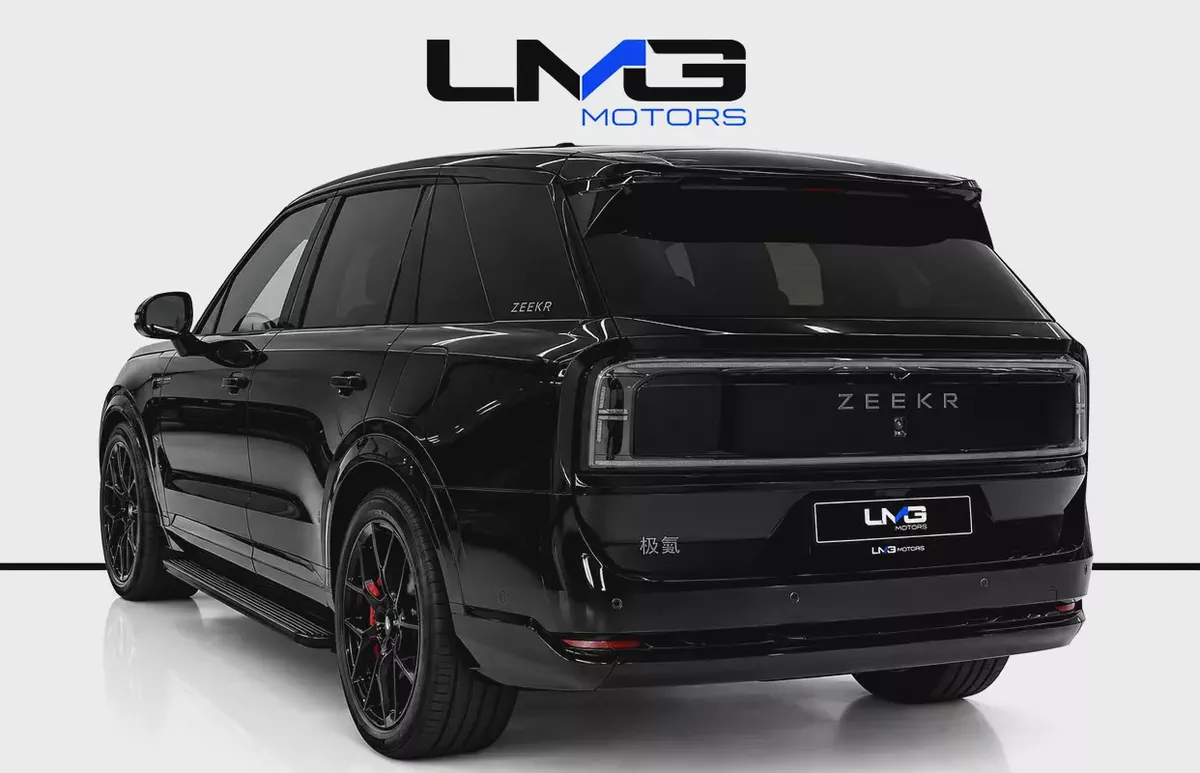 2025 Zeekr 9X Hyper - Obsidian Black | 1,400 HP-4-4