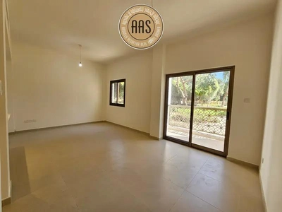 One Month Free Luxury 2 Bedroom Apartment-19