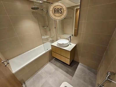 One Month Free Luxury 2 Bedroom Apartment-1