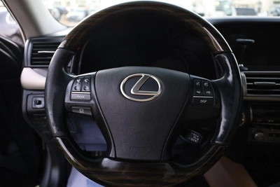Used Lexus LS 460 4 door 4.6L SWB 2014-4