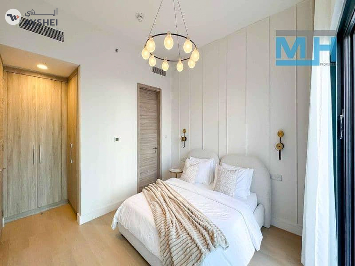 SOL Bay, Business Bay, Dubai