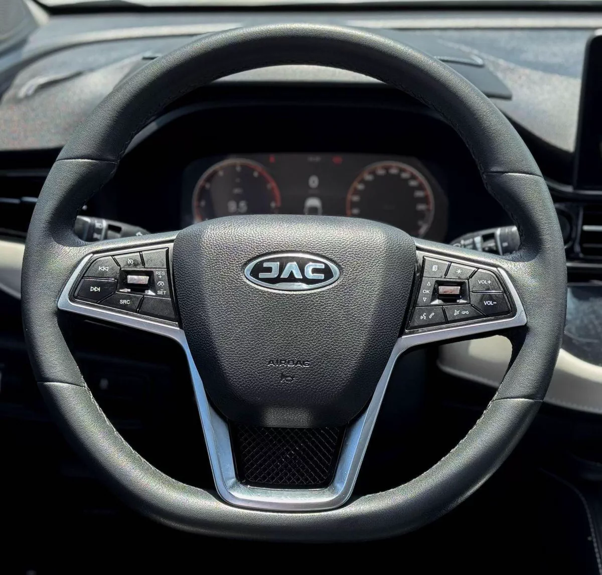 JAC JS4 LUXURY 1.5T Jac JS4 | 1.5 L | 2023 | GCC | Accident-Free | In Excellent Condition | 554 P.M-12-0