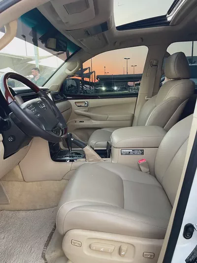 لكزس LX570 خليجي Lexus LX 570 Sport 2010 | GCC Specs | Pristine Condition-10