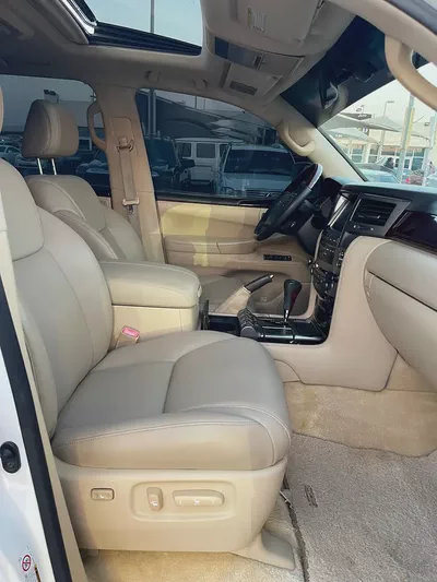 لكزس LX570 خليجي Lexus LX 570 Sport 2010 | GCC Specs | Pristine Condition-16