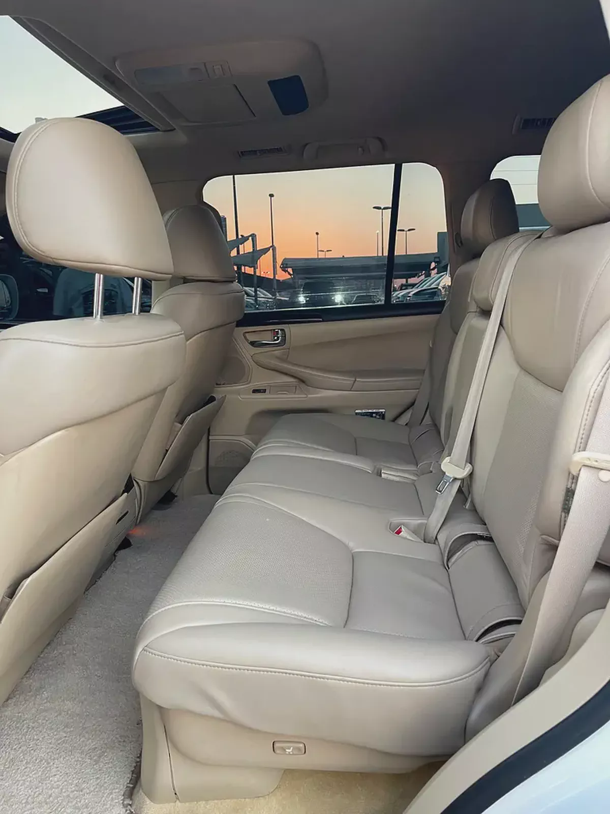 لكزس LX570 خليجي Lexus LX 570 Sport 2010 | GCC Specs | Pristine Condition-12-12