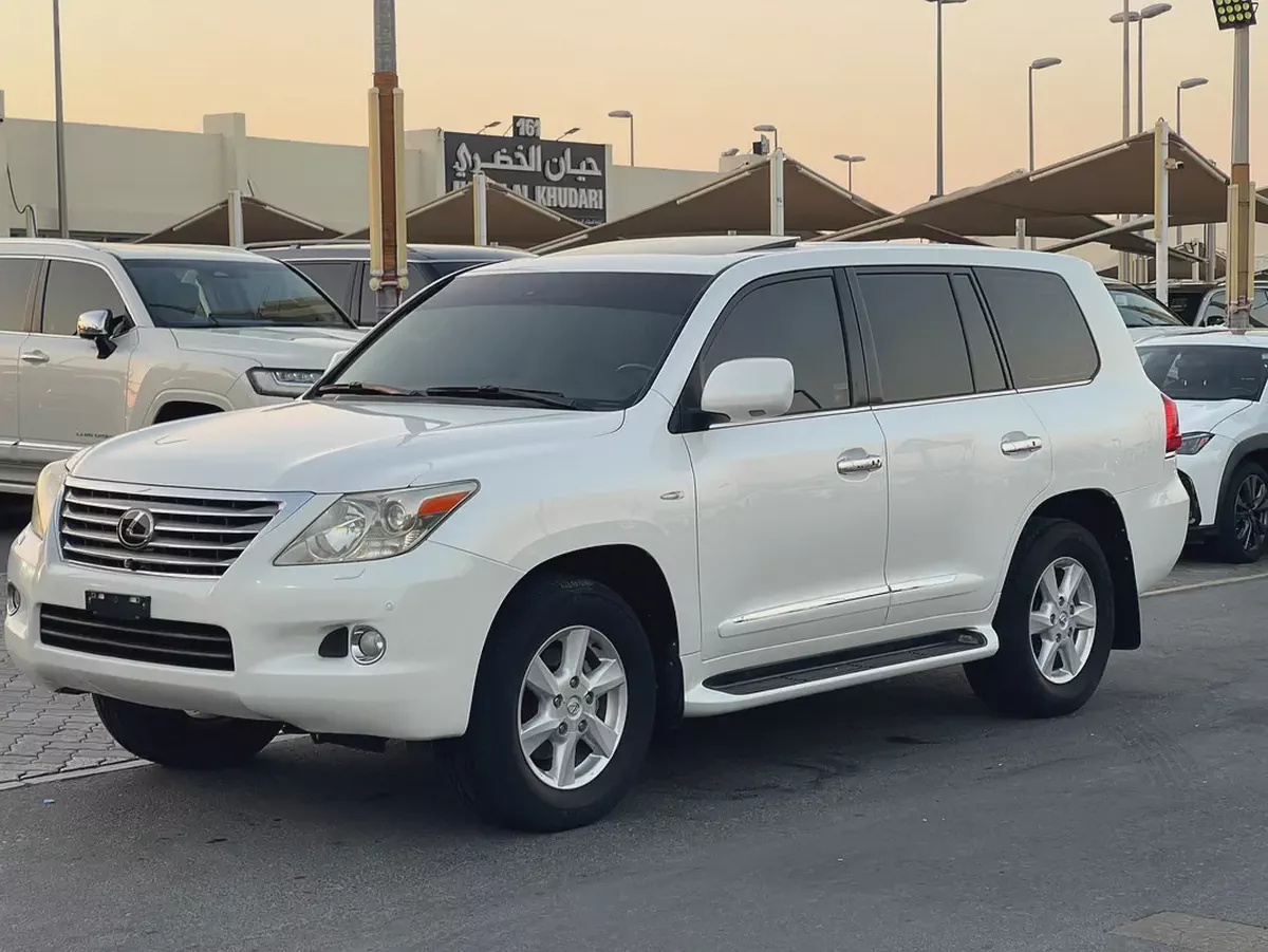 لكزس LX570 خليجي Lexus LX 570 Sport 2010 | GCC Specs | Pristine Condition-1-1