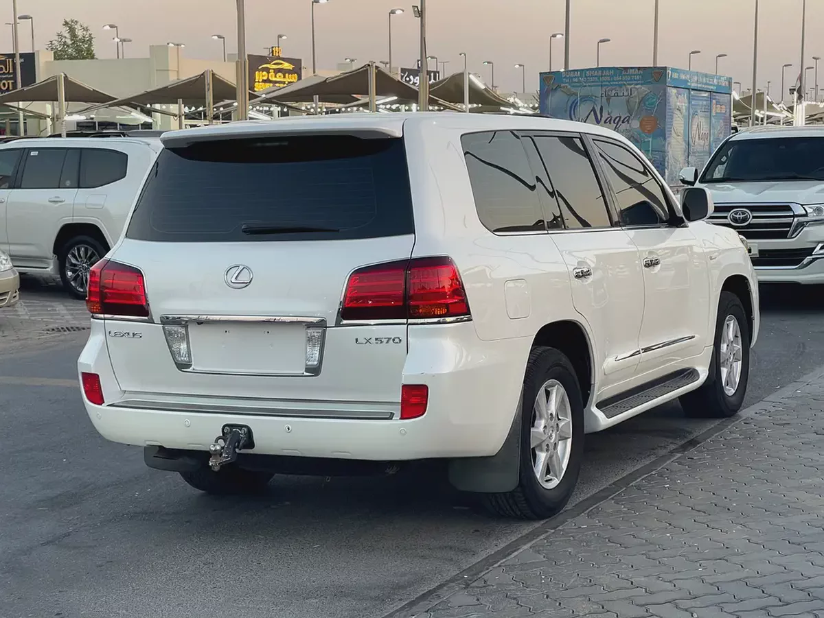 لكزس LX570 خليجي Lexus LX 570 Sport 2010 | GCC Specs | Pristine Condition-5-5