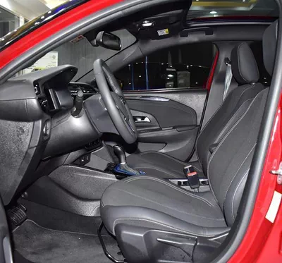 Opel Corsa 1.2L ( 2023 Model ) in Red Color GCC Specs-11