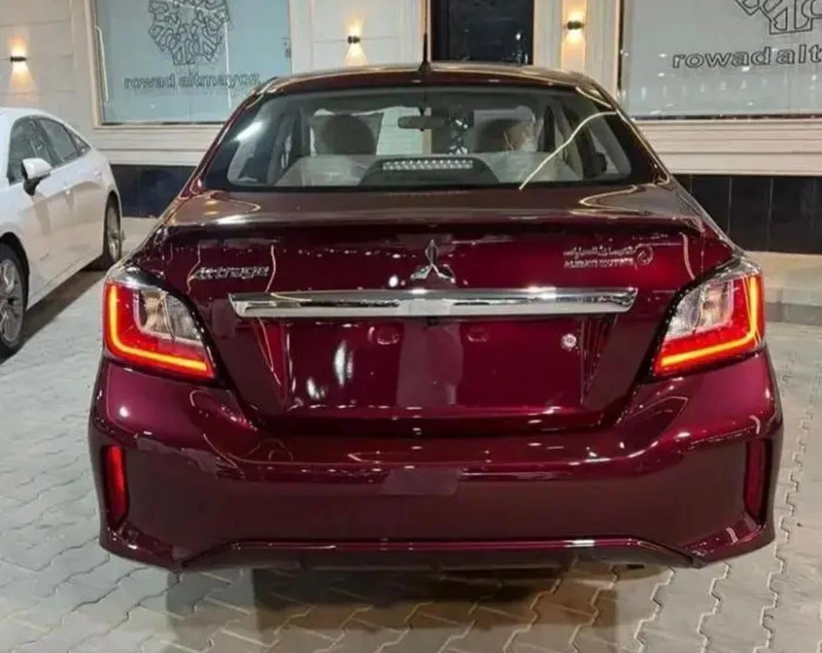 MITSUBISHI ATTRAGE GLX RED COLOR