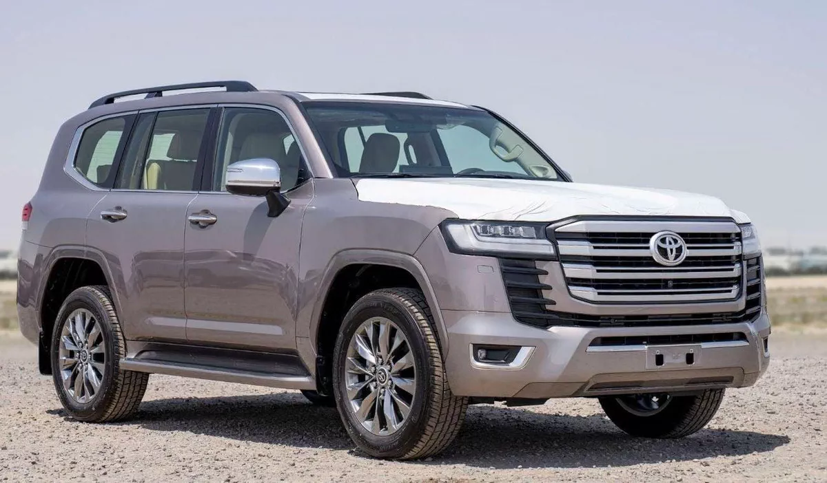 Toyota Land Cruiser VX-1-0