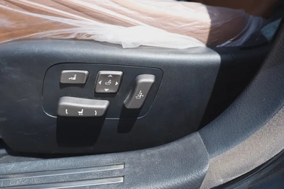 Used Lexus LS 460 4 door 4.6L SWB 2011-5