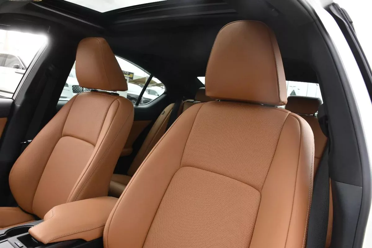 LEXUS IS300 PREMIER 2022 | WHITE ( REF-ACD )-10-10